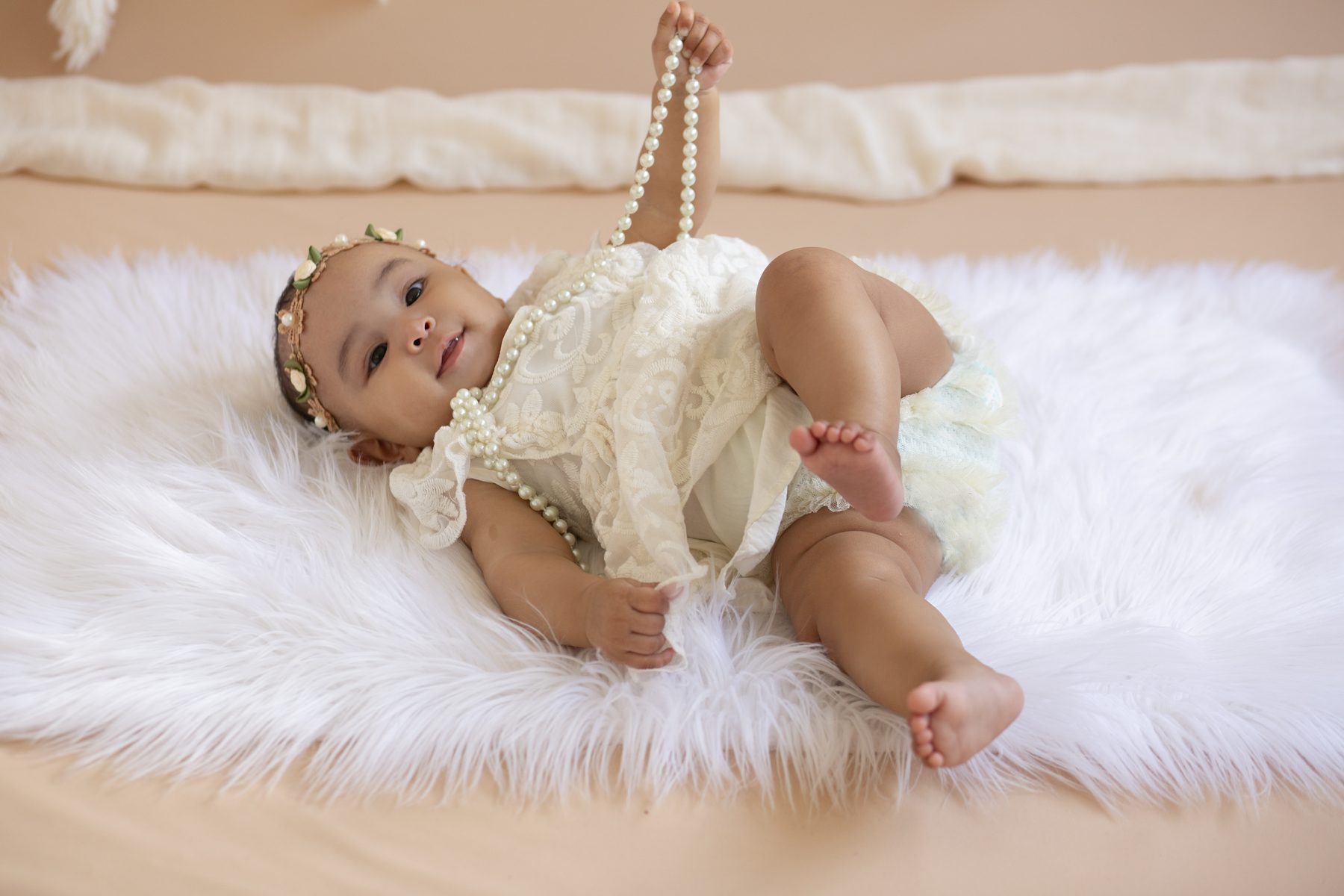 Baby milestone session portrait, 2 to 5 months